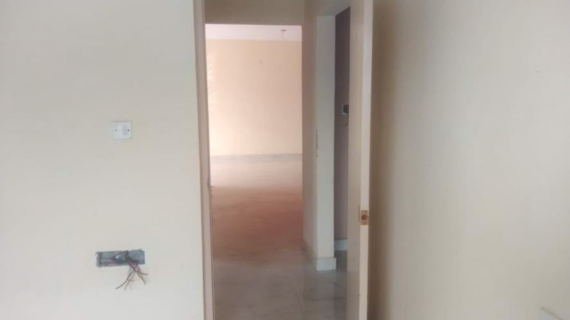 Property Photos 19