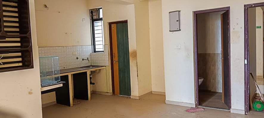 Property Photos 7