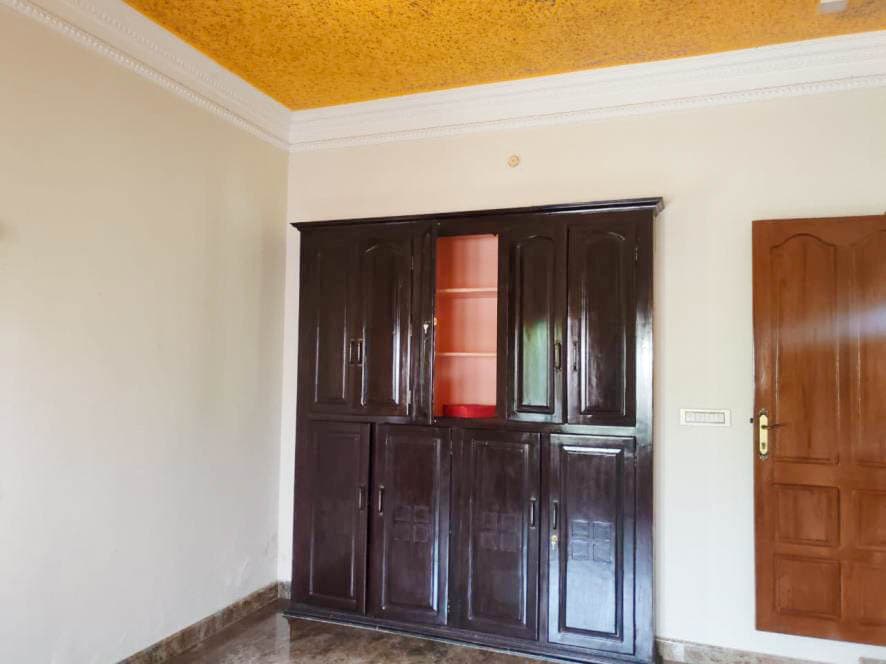 Property Photos 13