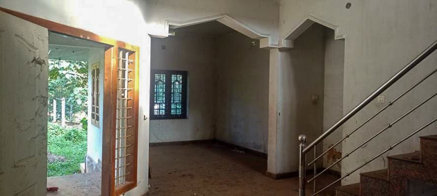 Property Photos 16
