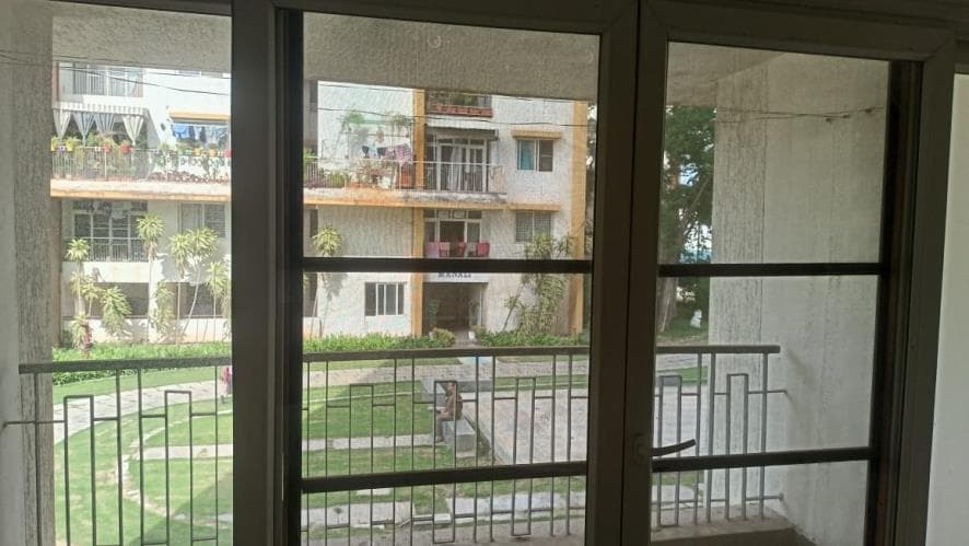 Property Photos 12