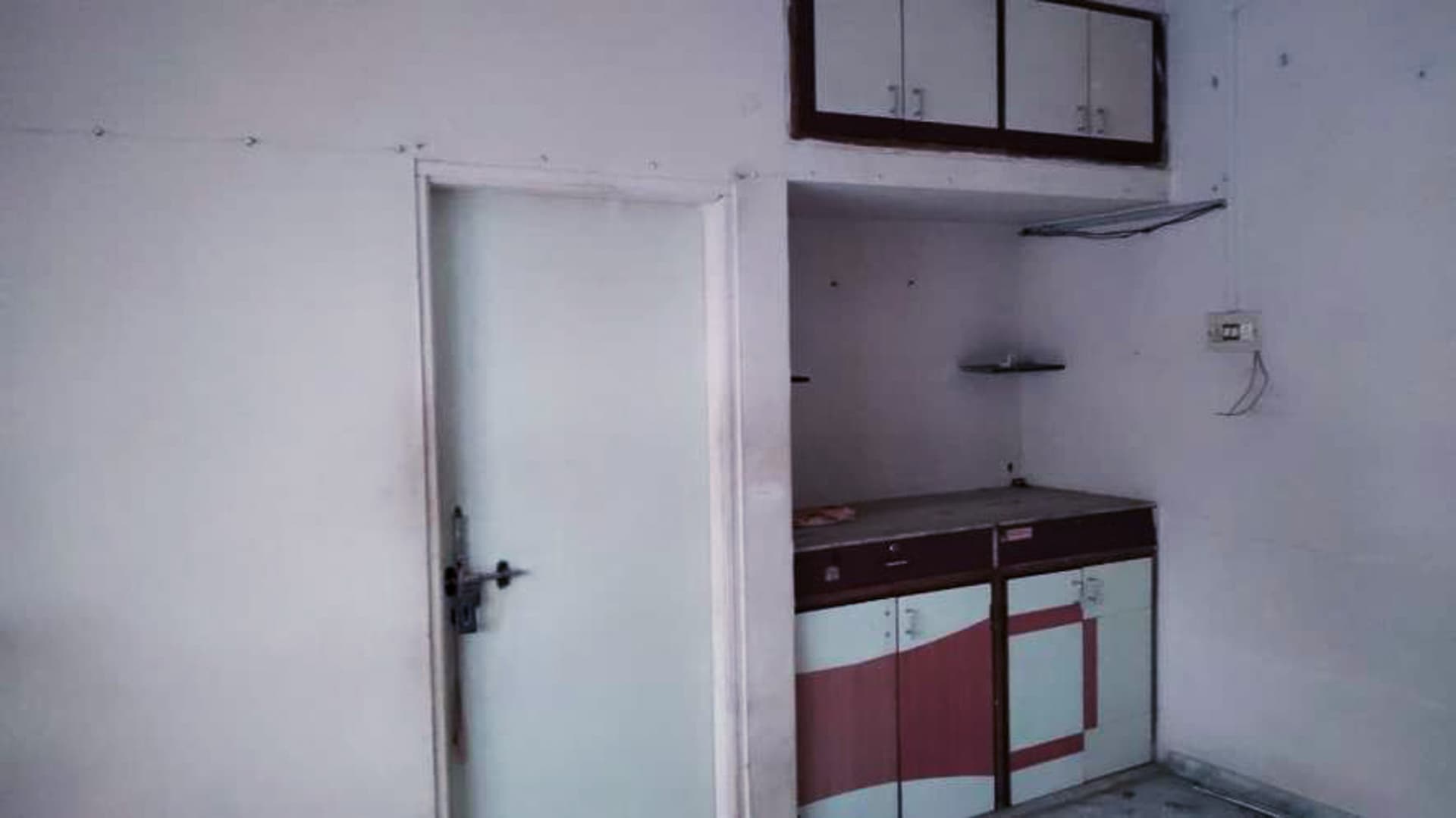 Property Photos 8