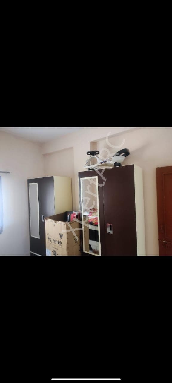 Property Photos 6
