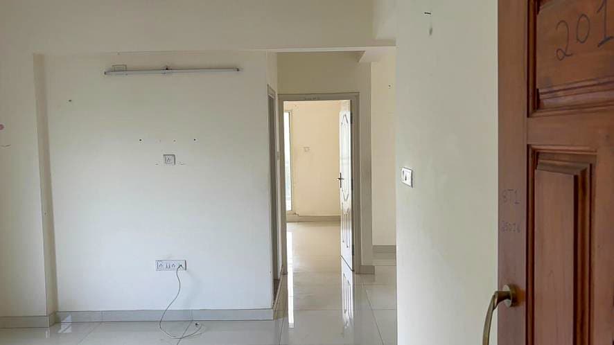 Property Photos 9