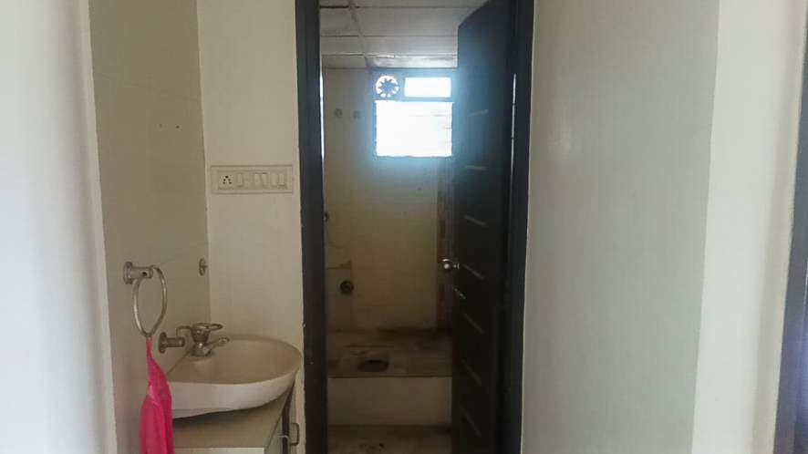 Property Photos 28