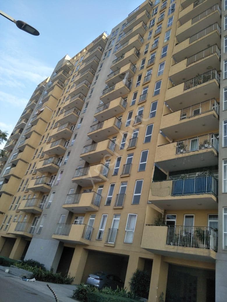 Property Photos 8