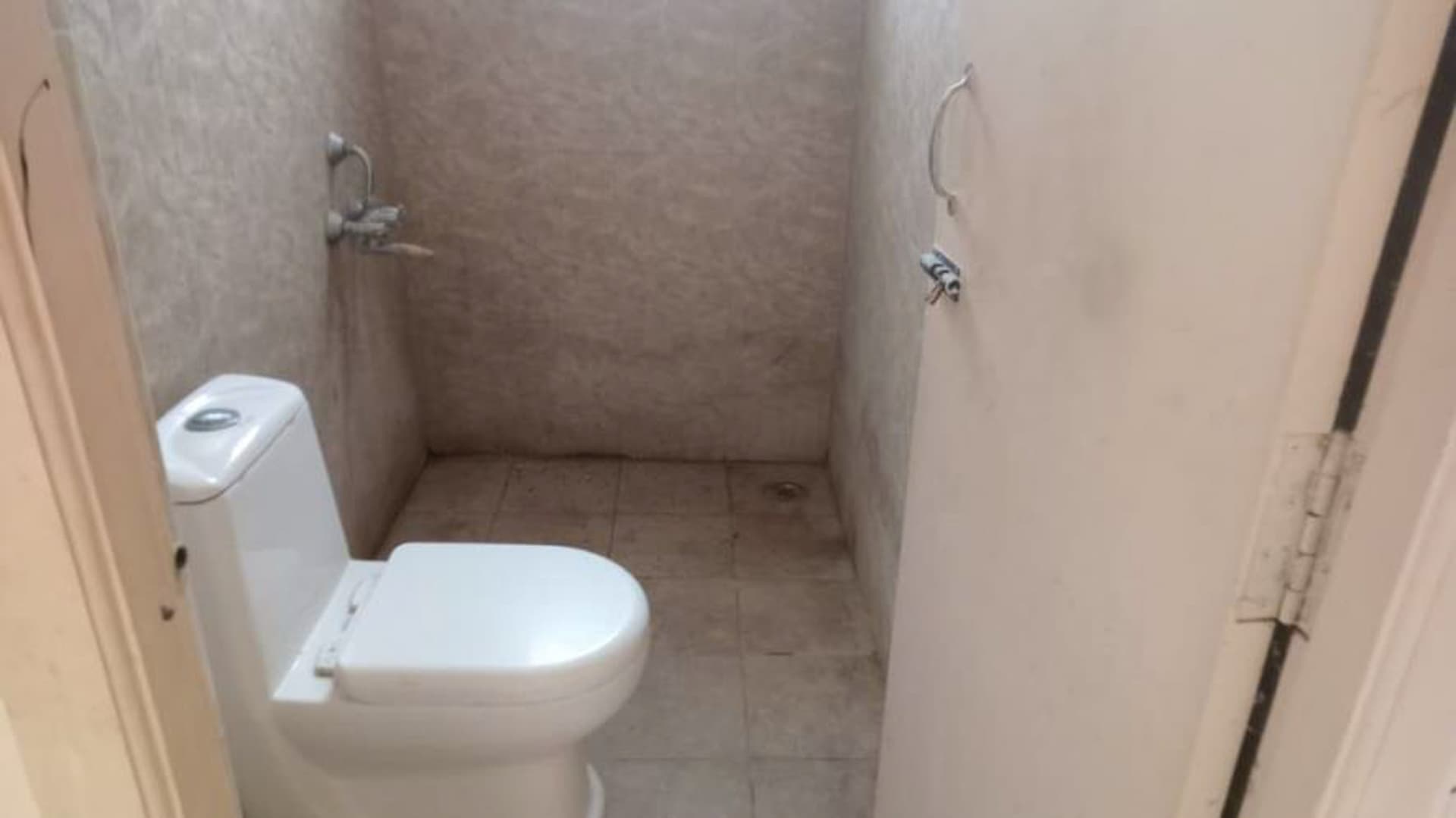 Property Photos 15