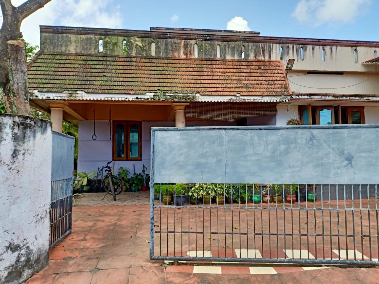 Property Photos 1