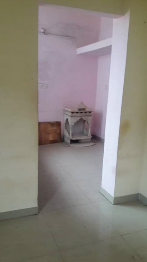 Property Photos 5