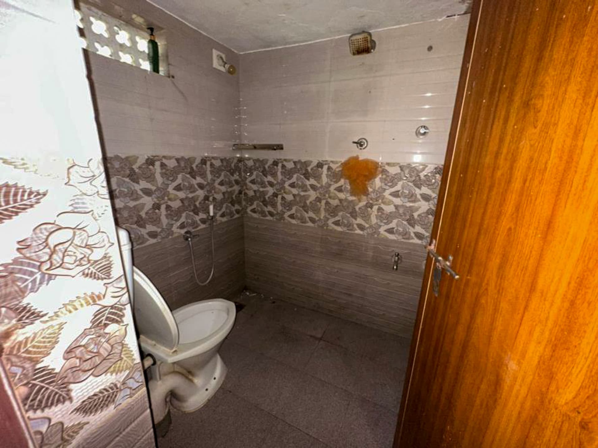 Property Photos 7