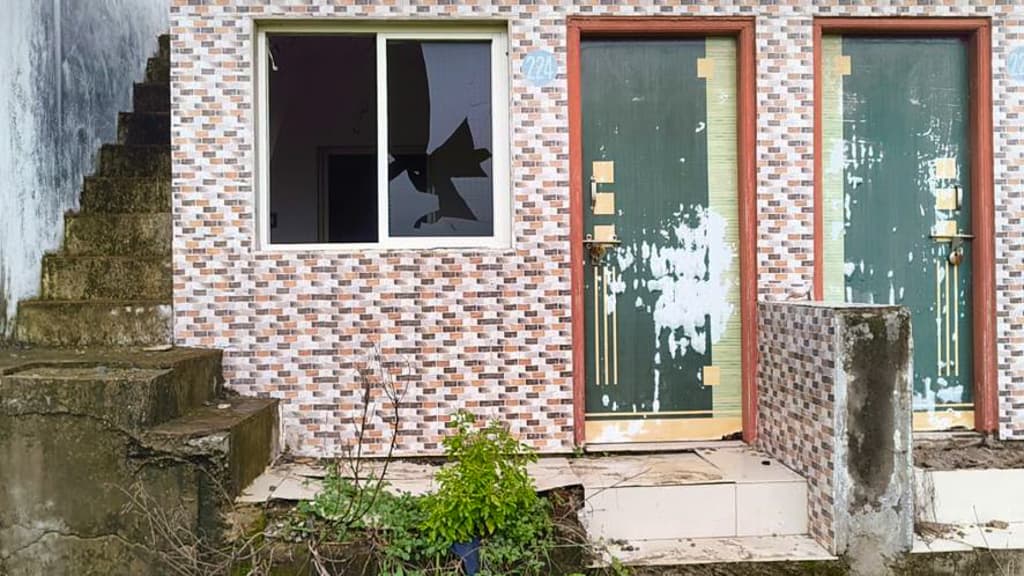Property Photos 7