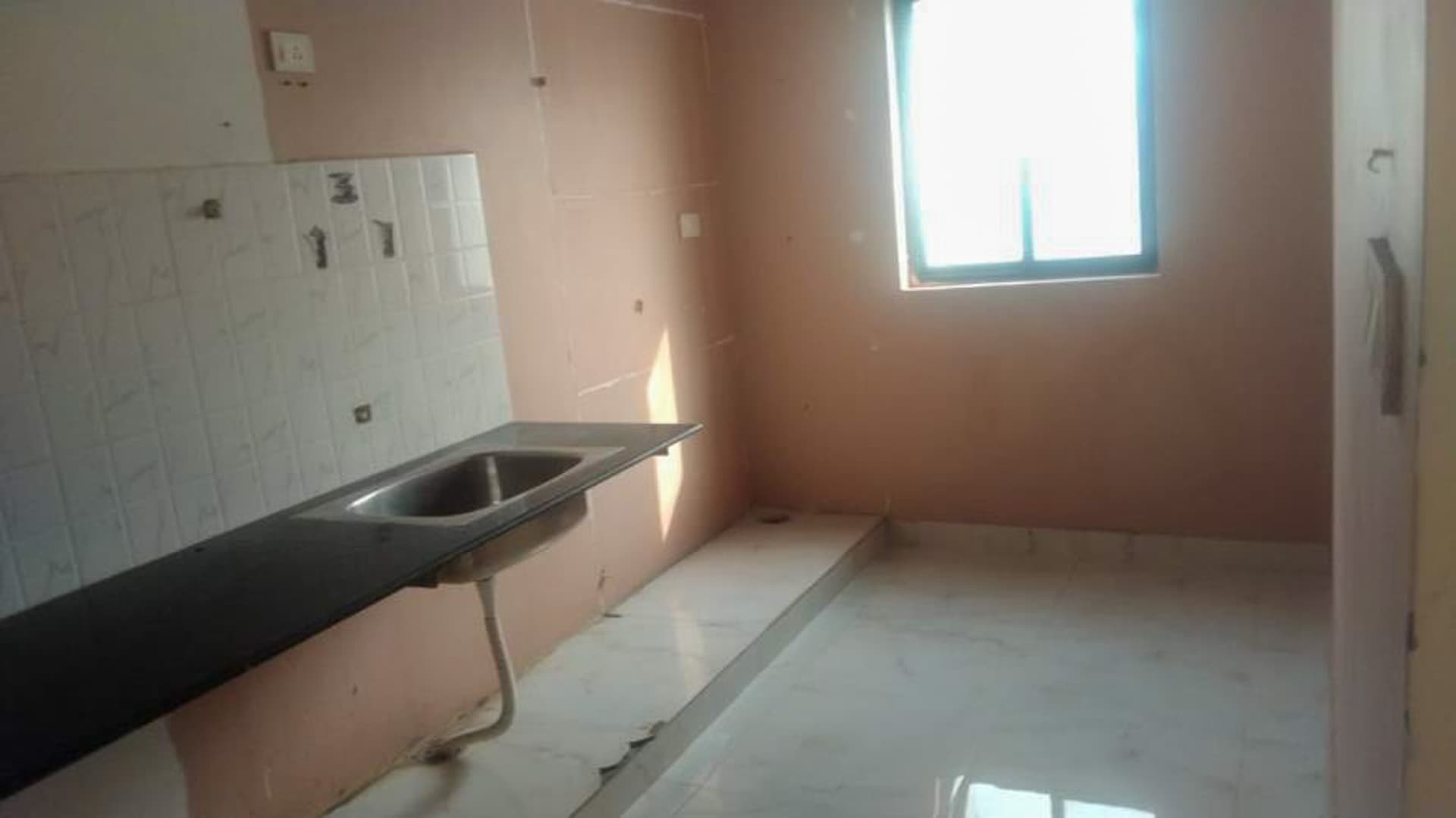 Property Photos 23