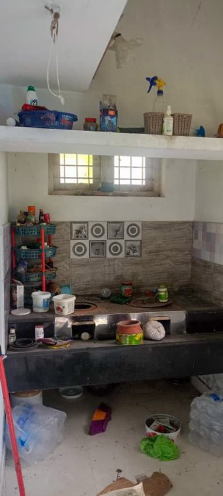 Property Photos 7