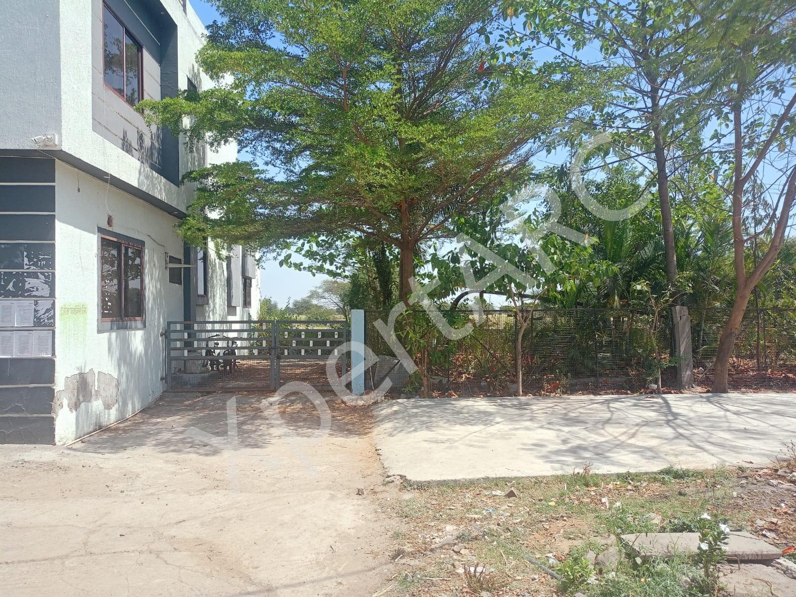 Property Photos 5