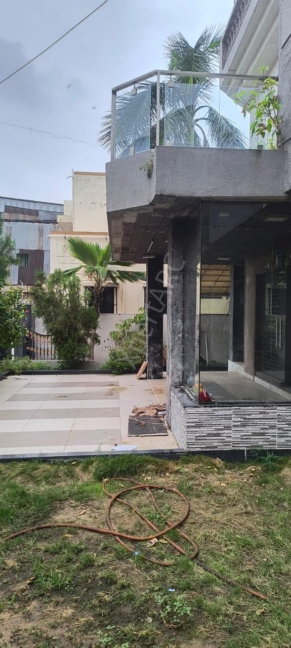 Property Photos 18