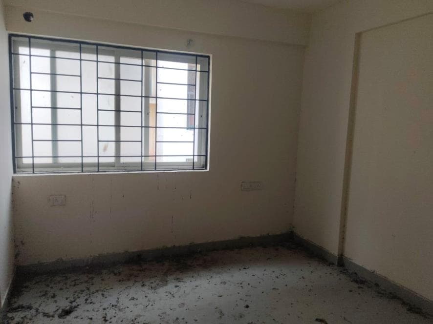 Property Photos 5