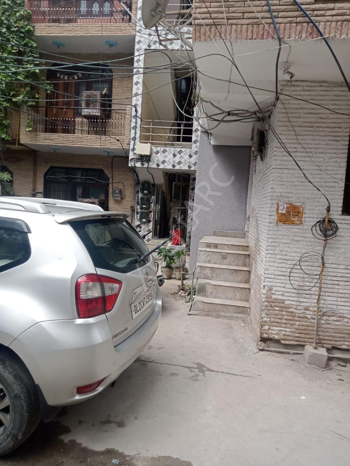 Property Photos 6