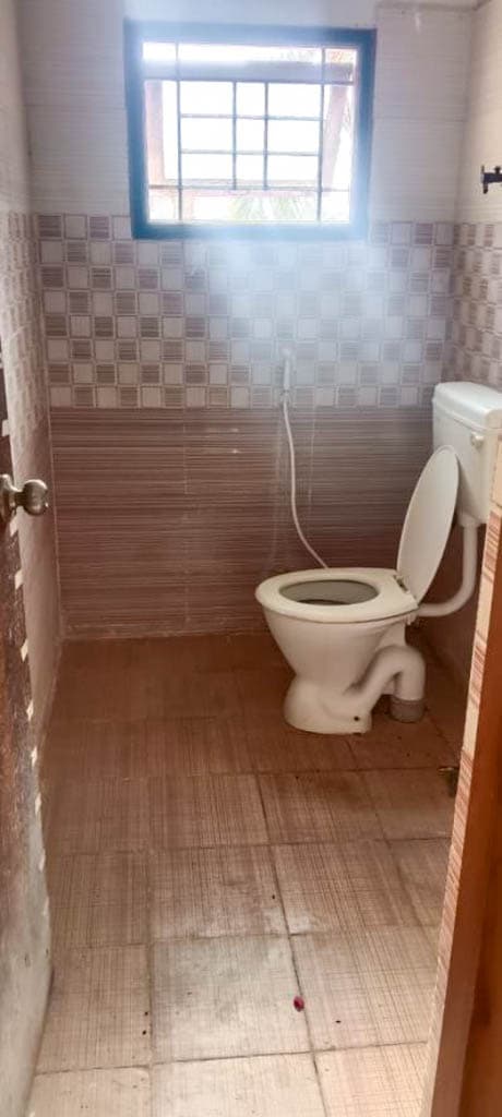 Property Photos 11