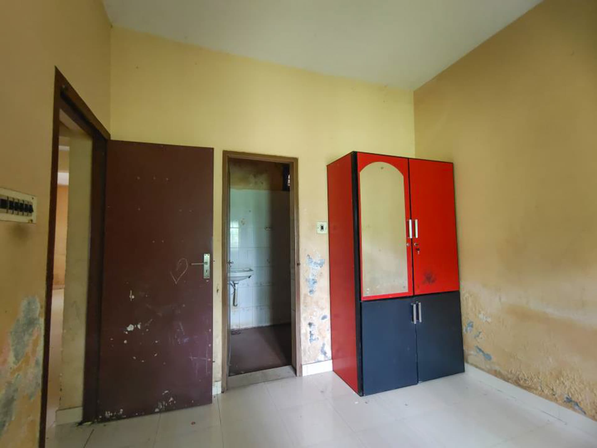 Property Photos 6