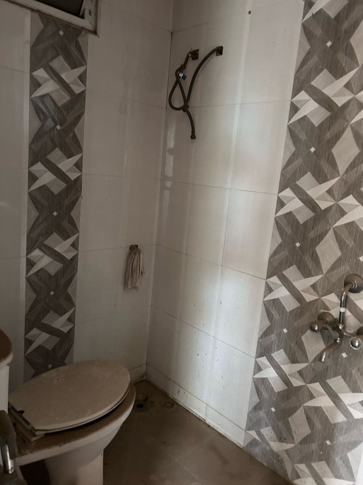 Property Photos 11