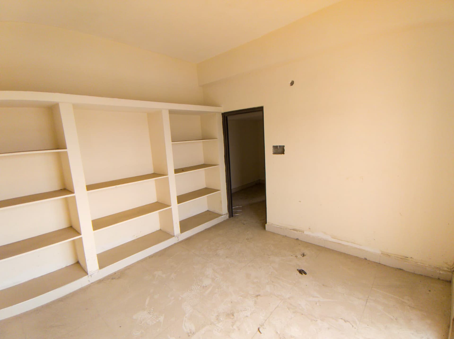 Property Photos 25