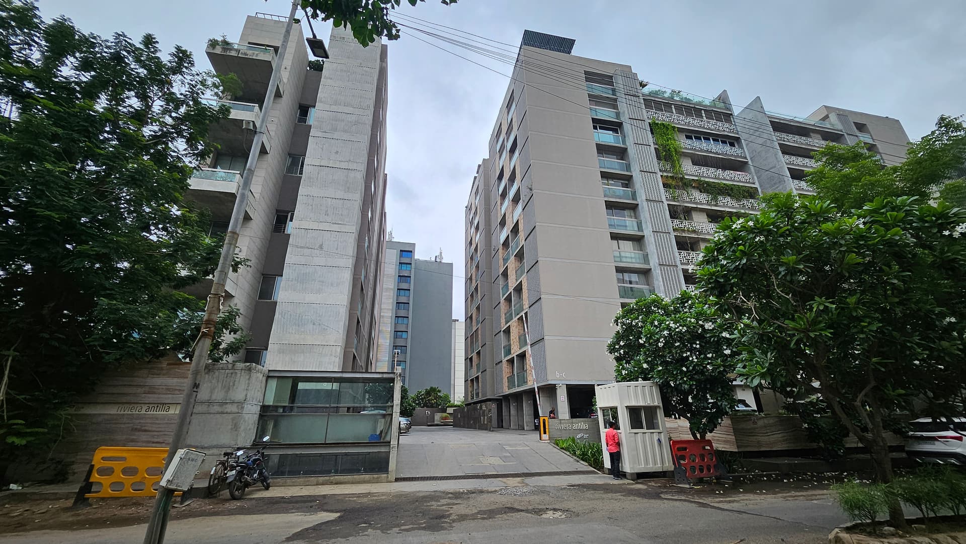 Property Photos 9