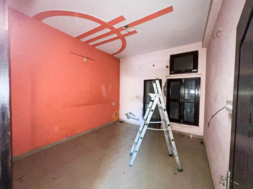 Property Photos 17