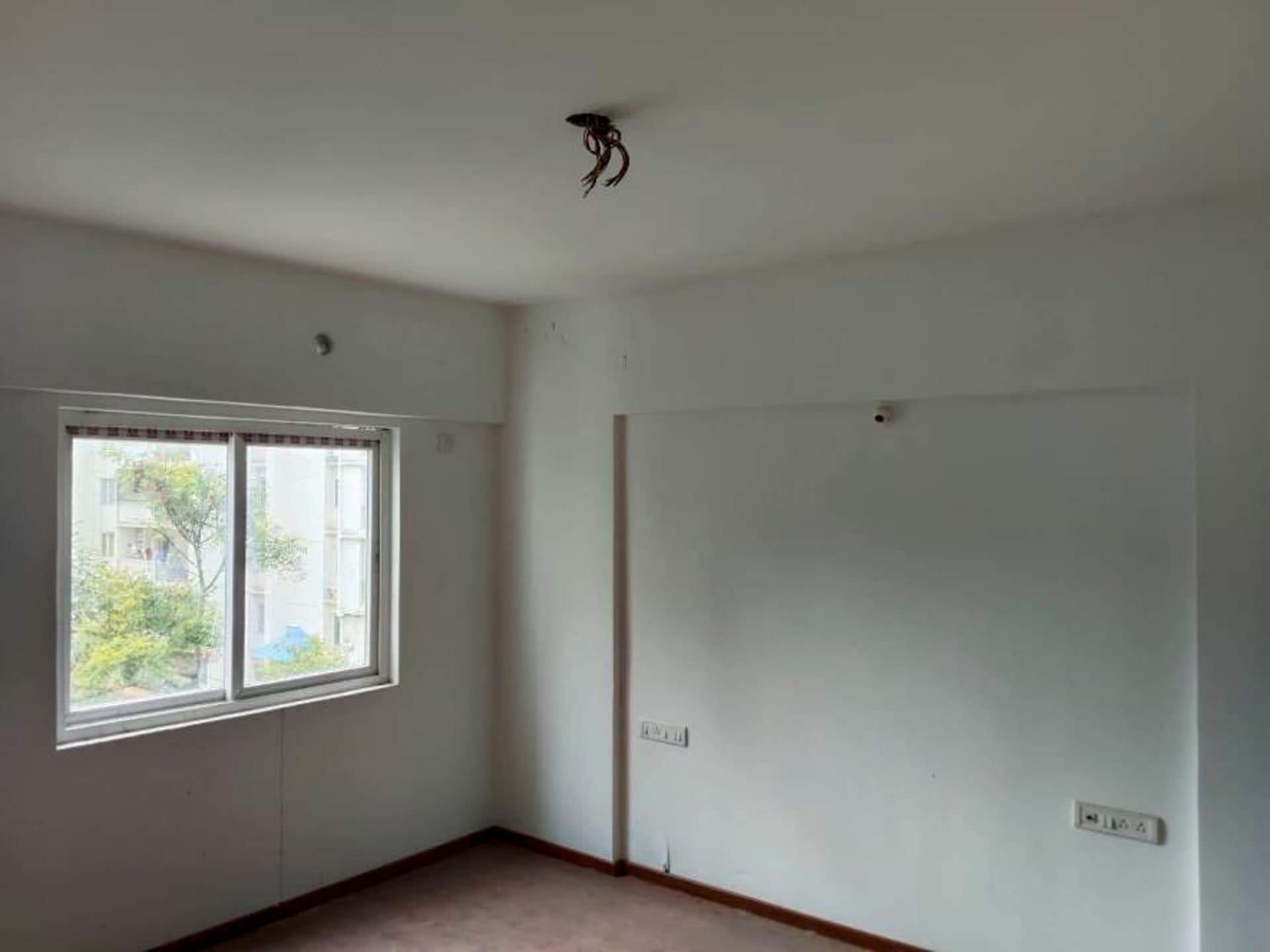 Property Photos 6