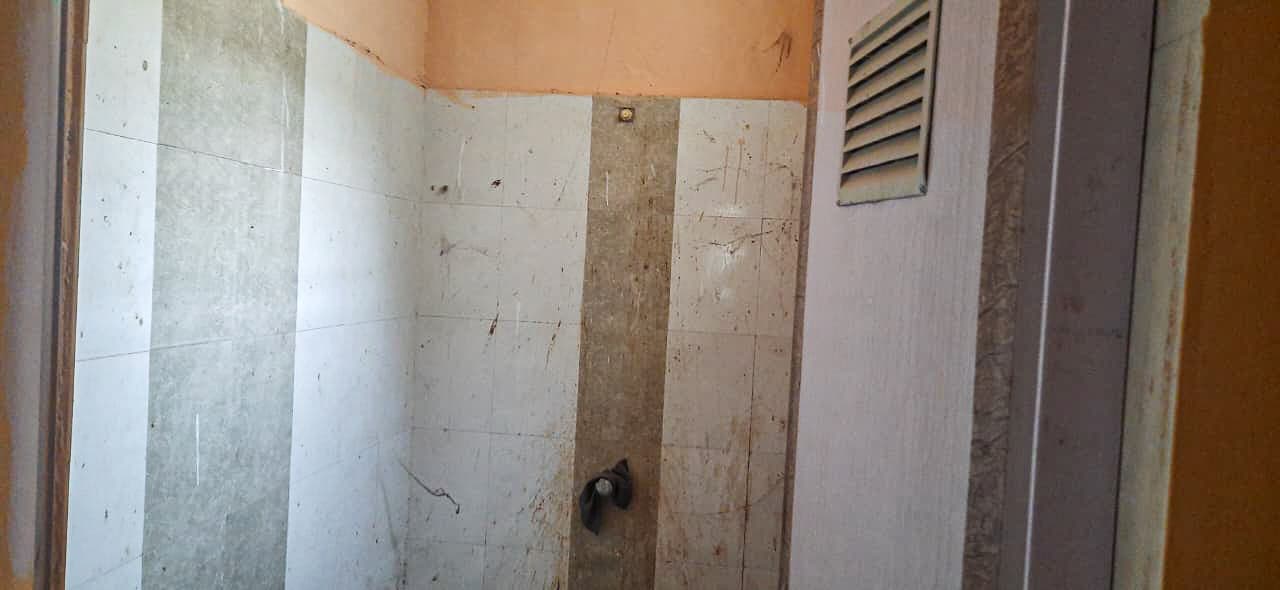Property Photos 8