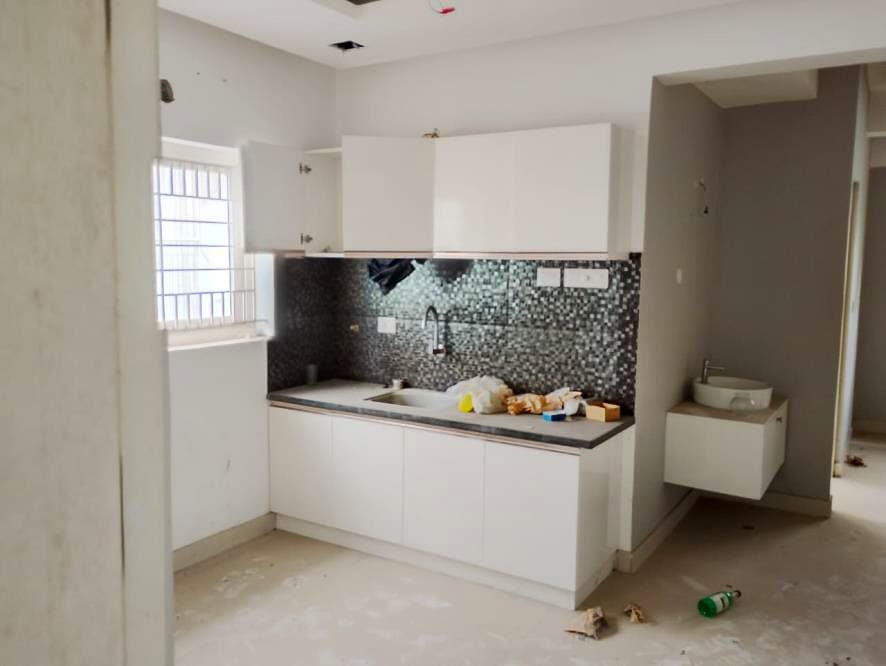 Property Photos 7