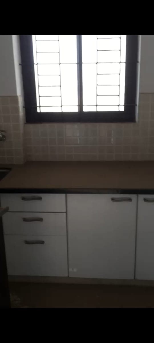 Property Photos 7