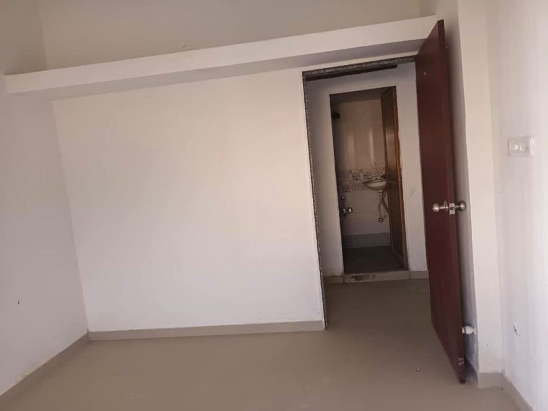 Property Photos 8