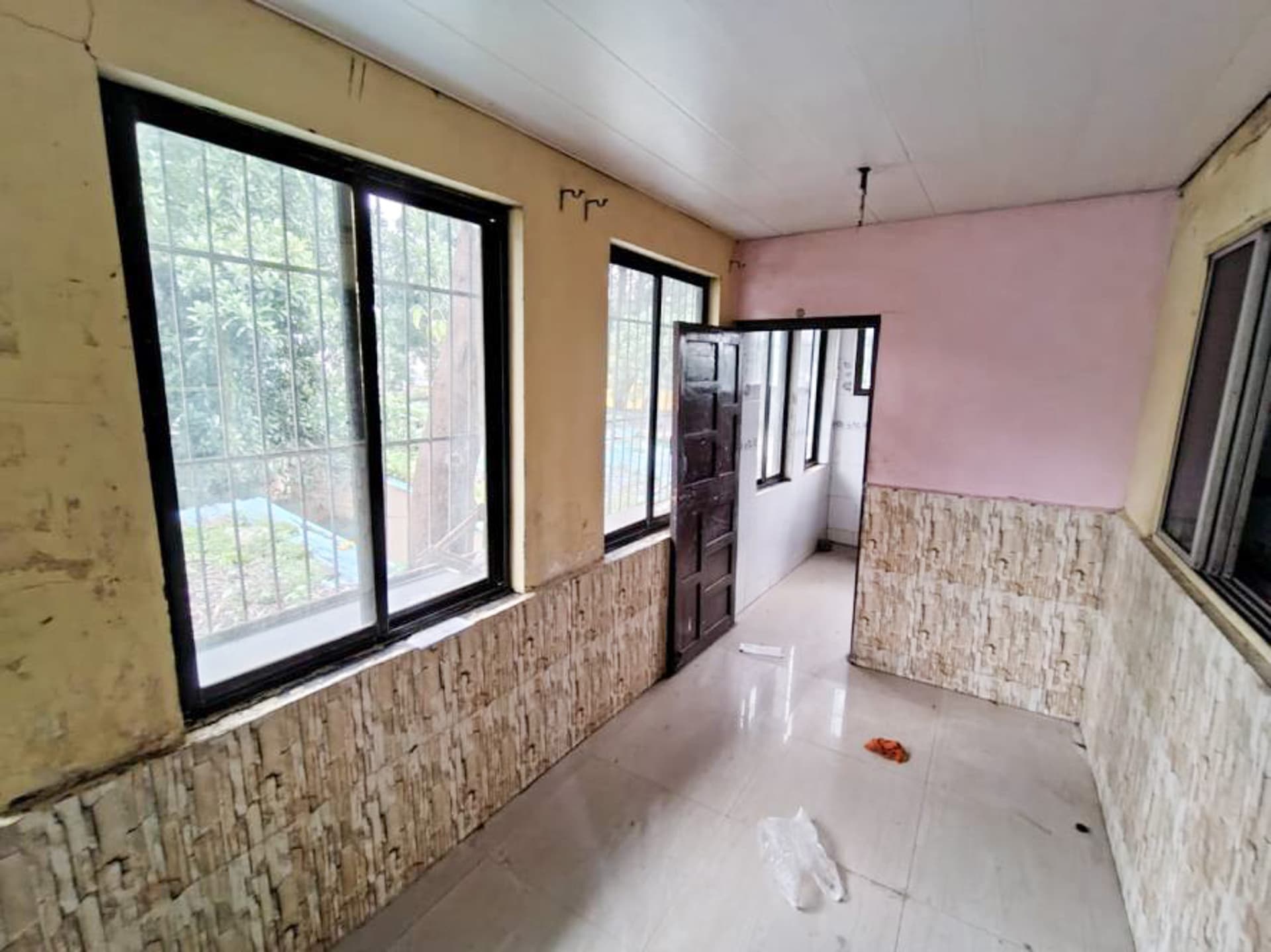 Property Photos 8