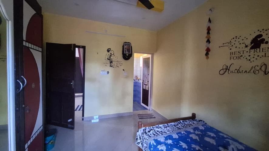 Property Photos 14