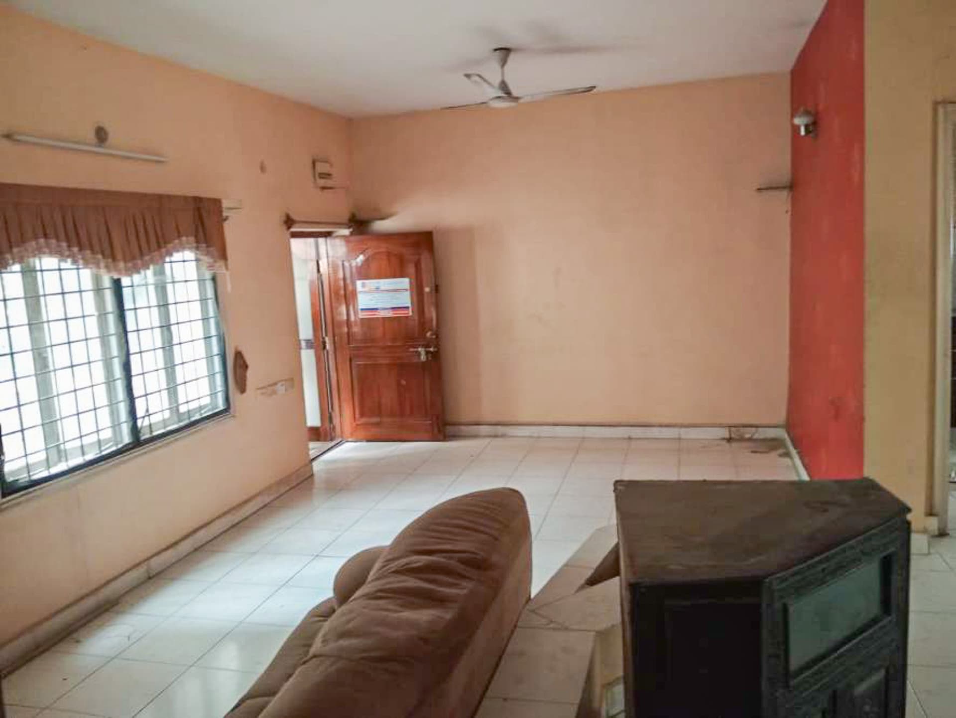 Property Photos 16
