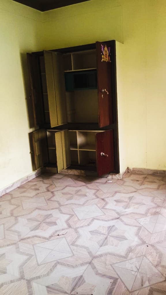 Property Photos 12