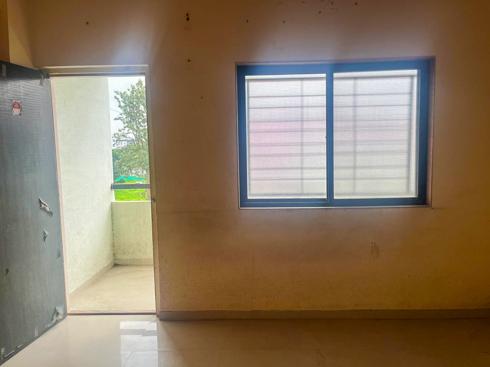 Property Photos 8