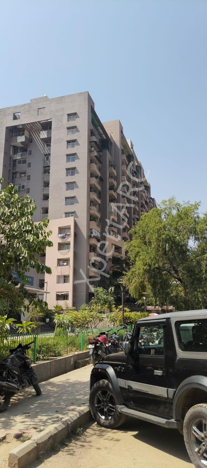 Property Photos 1