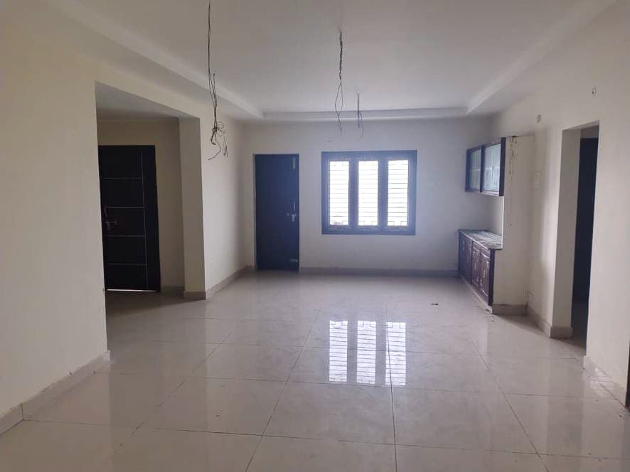 Property Photos 10