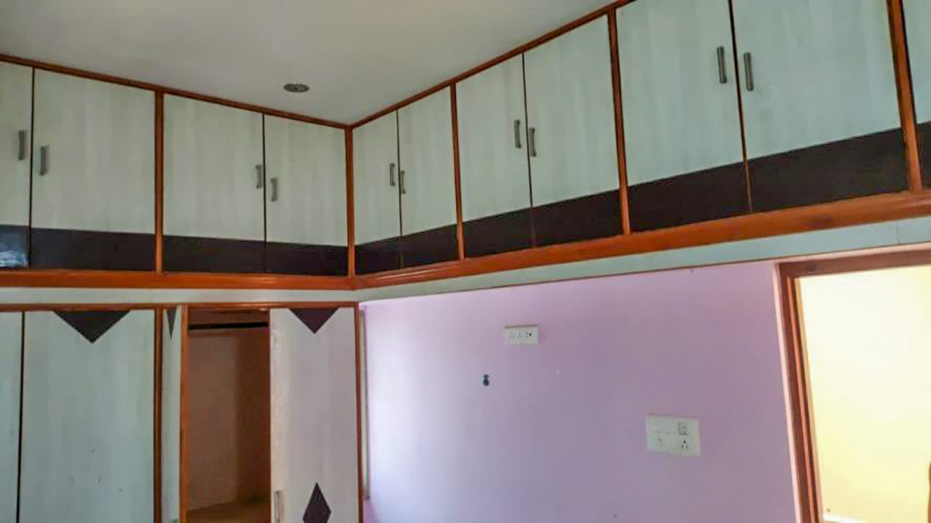 Property Photos 11