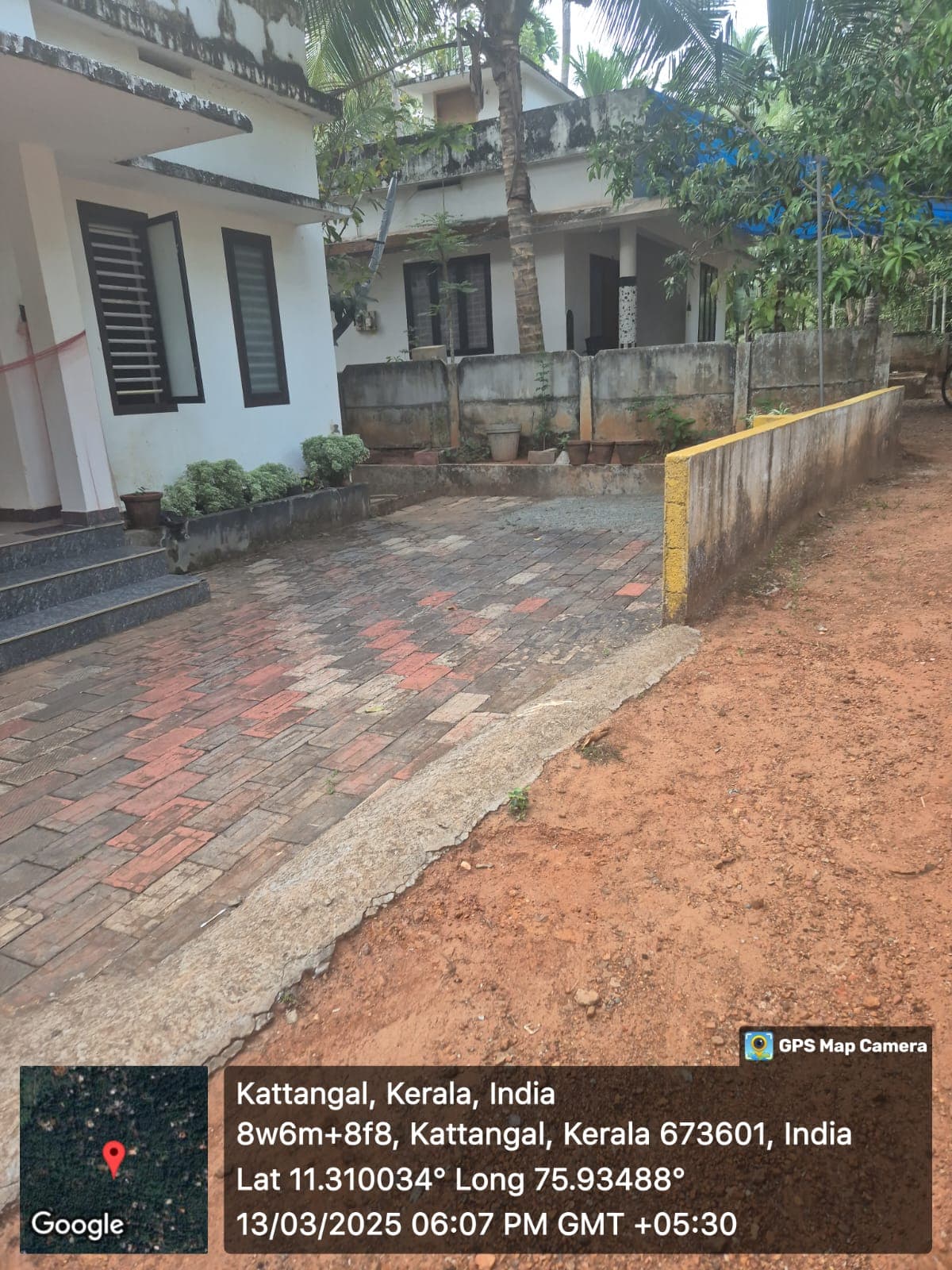 Property Photos 6