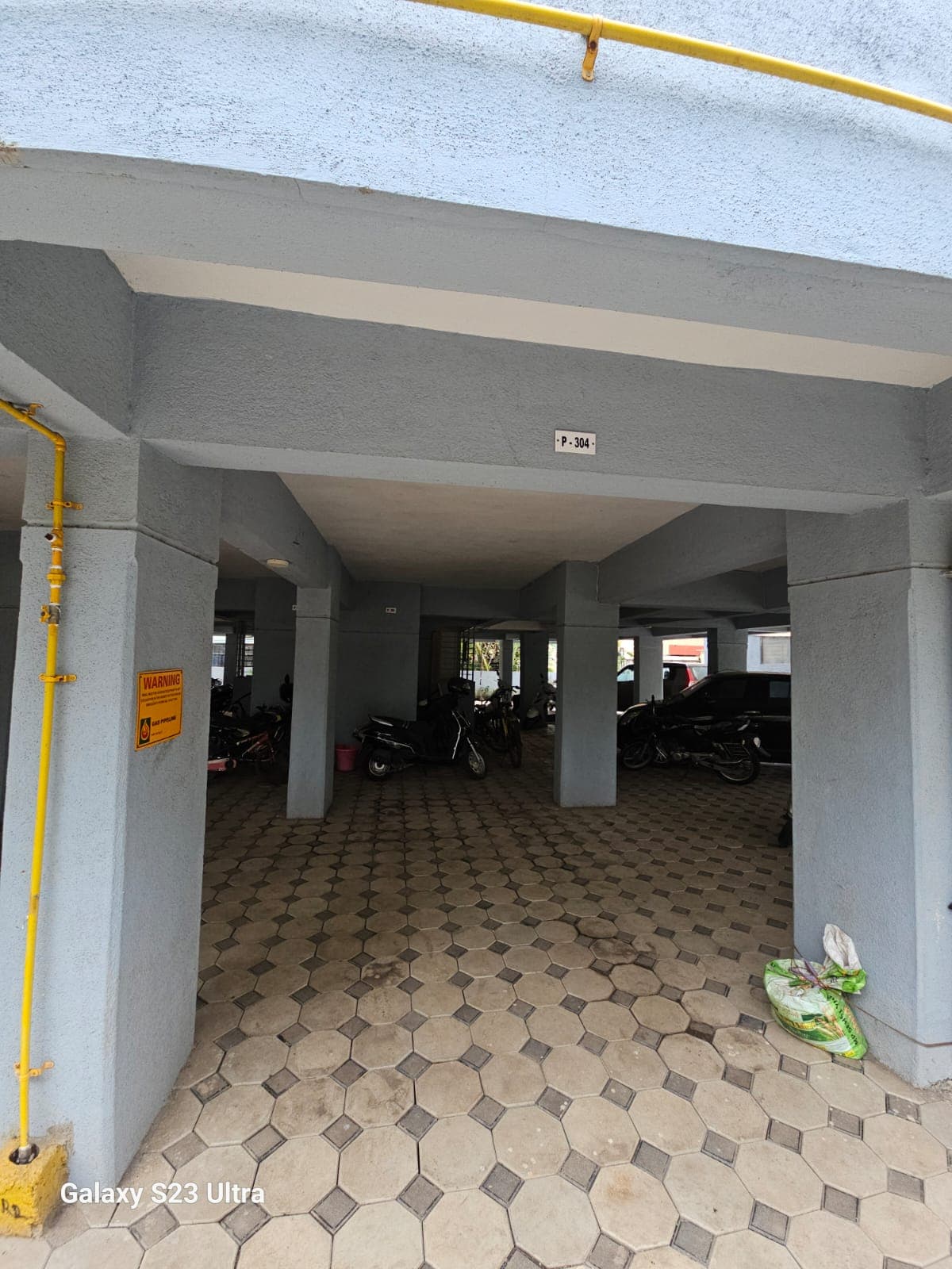 Property Photos 8