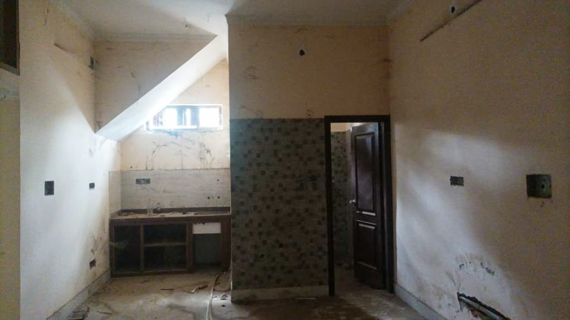 Property Photos 27