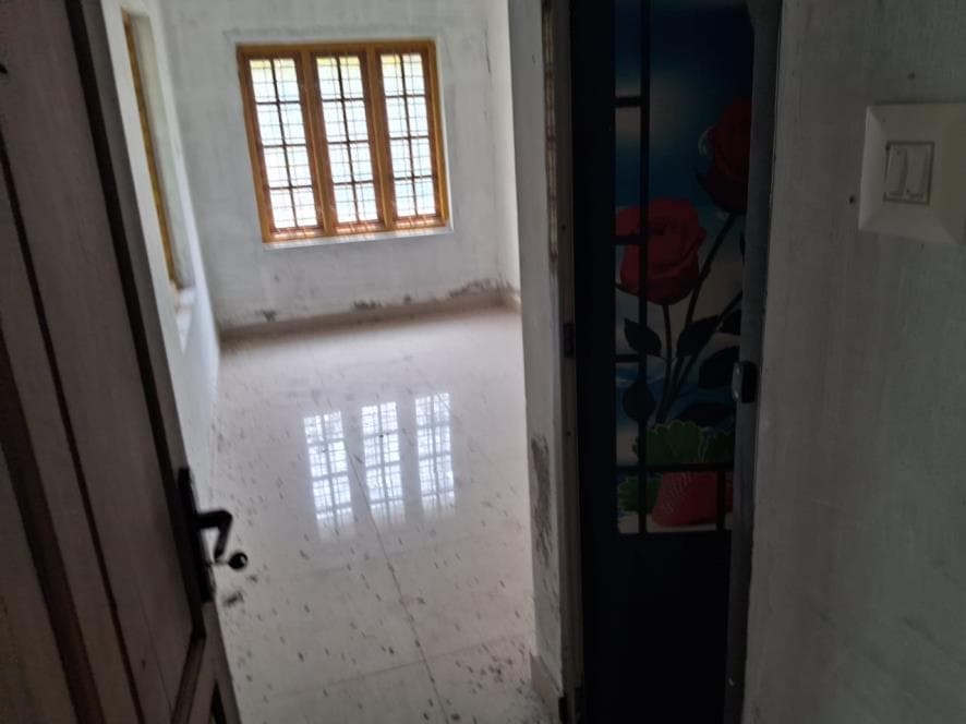 Property Photos 23