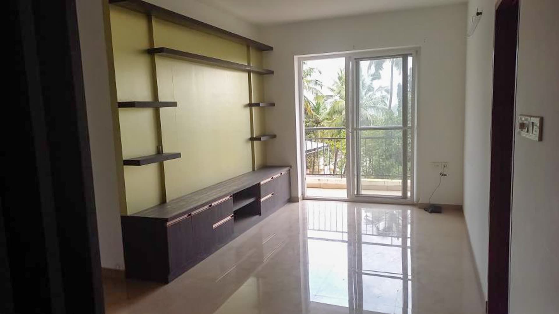 Property Photos 12