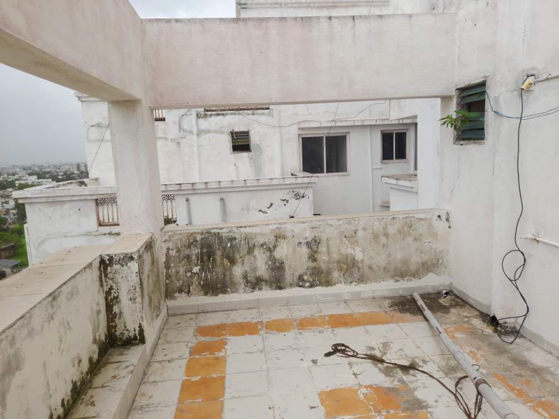 Property Photos 6