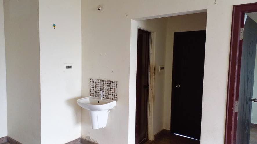 Property Photos 16