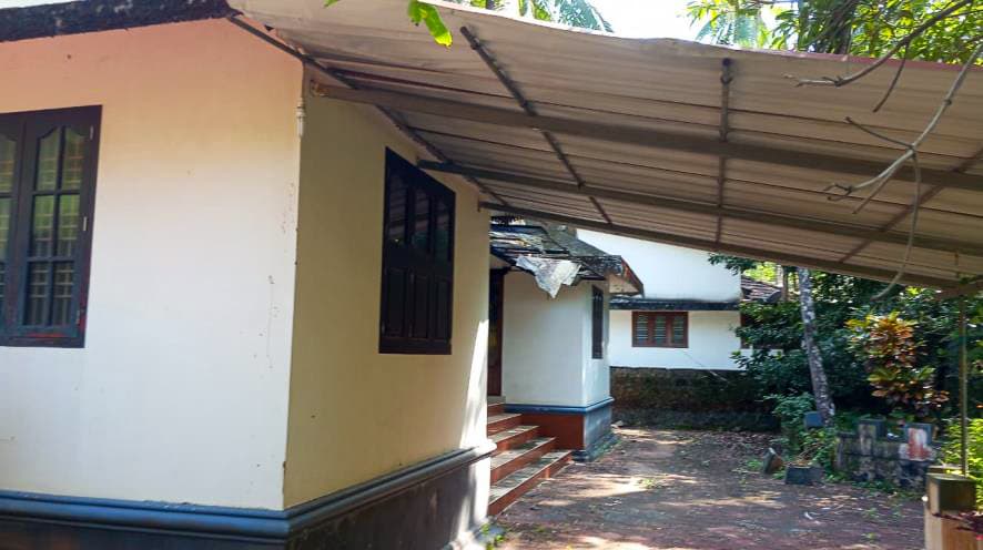 Property Photos 29
