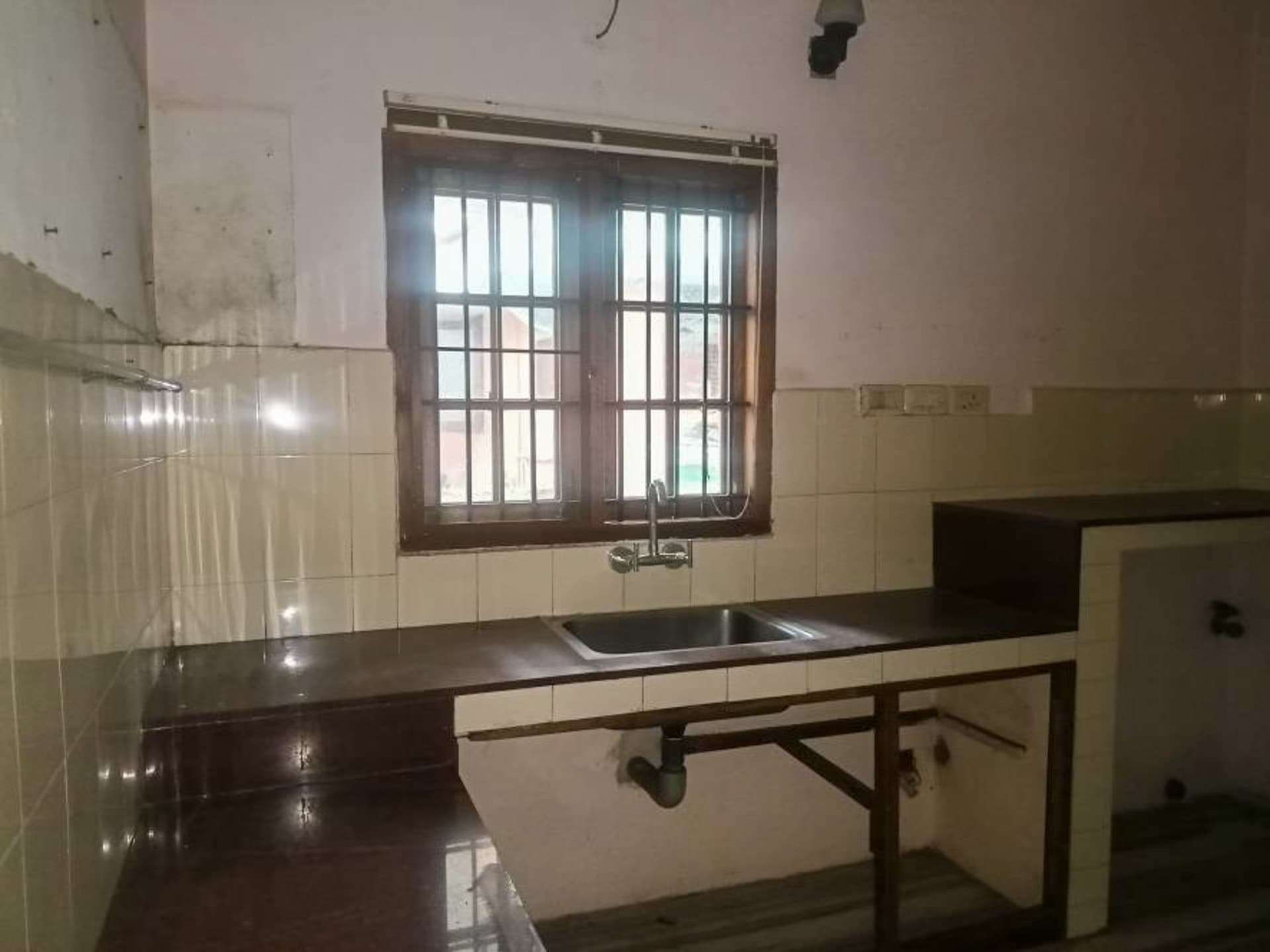 Property Photos 8