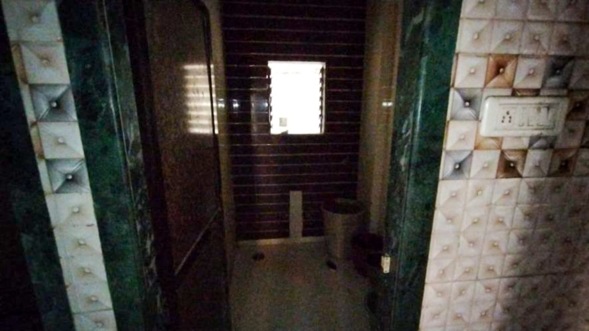Property Photos 11
